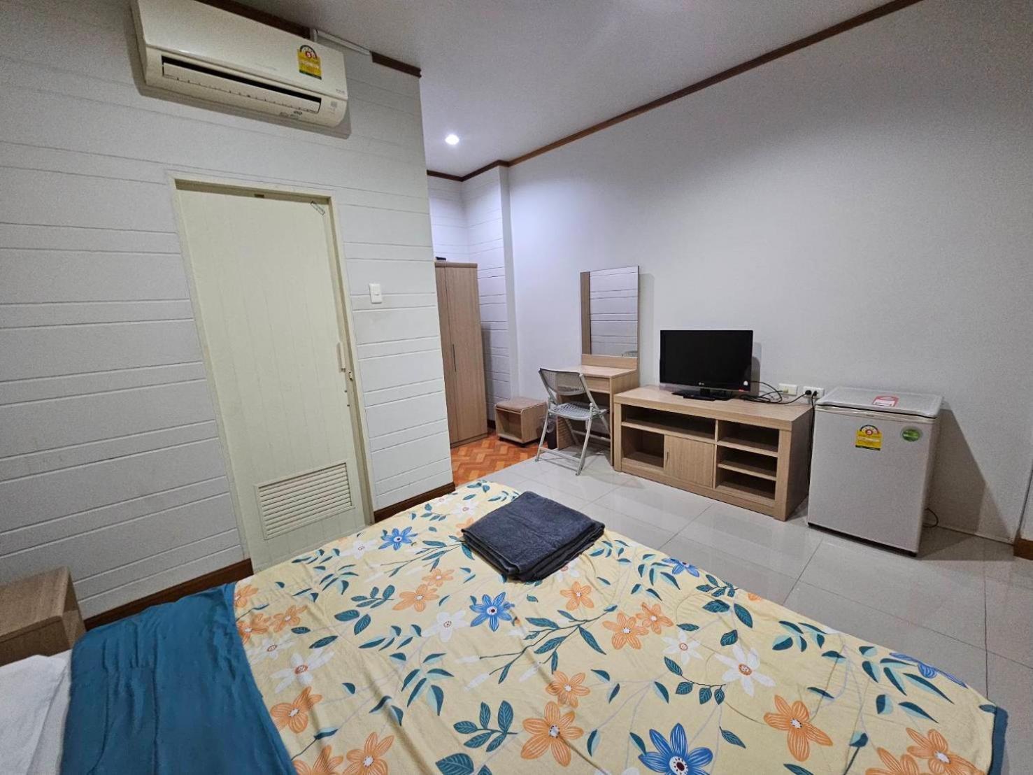 บ้านมาลี Phuket ภายนอก รูปภาพ